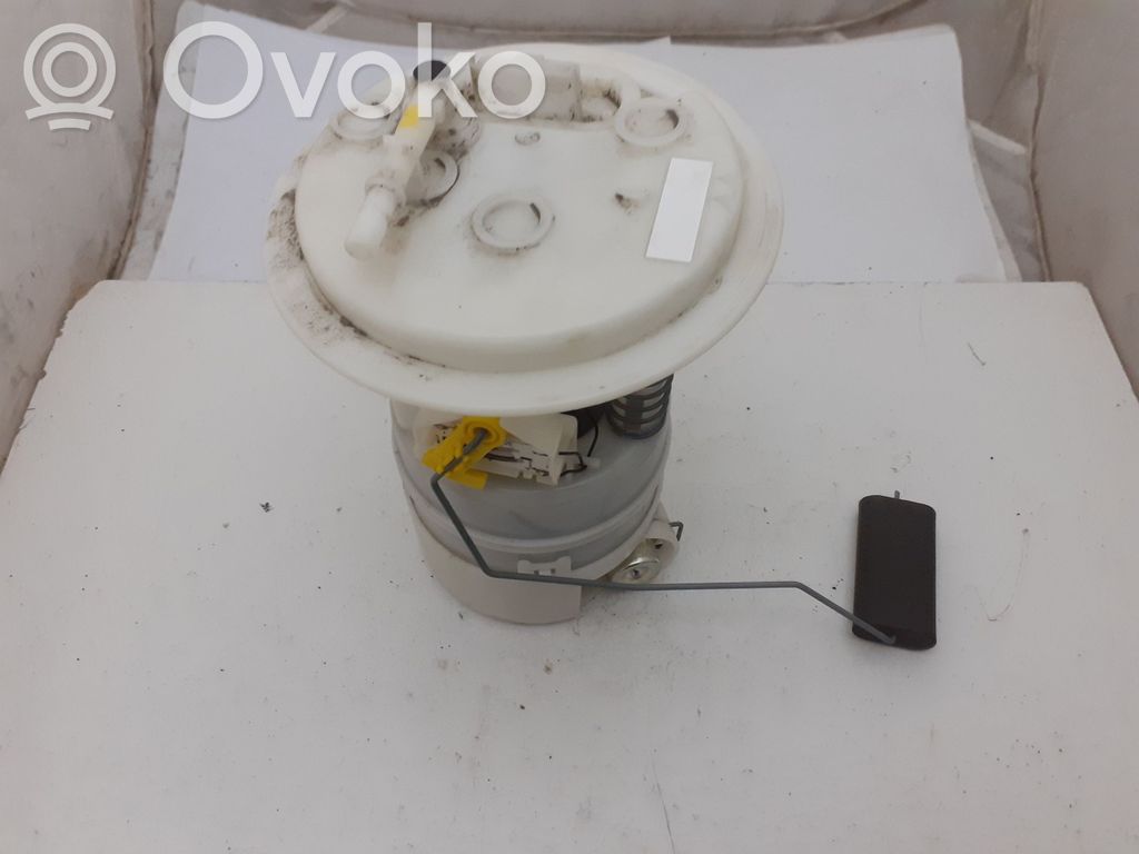 Peugeot 407 Bomba interna de combustible 