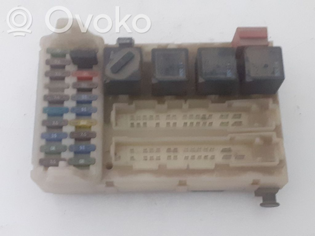 Módulo de fusible   98BG14A073EB,98BG14A073EB,PA6GB20GF10