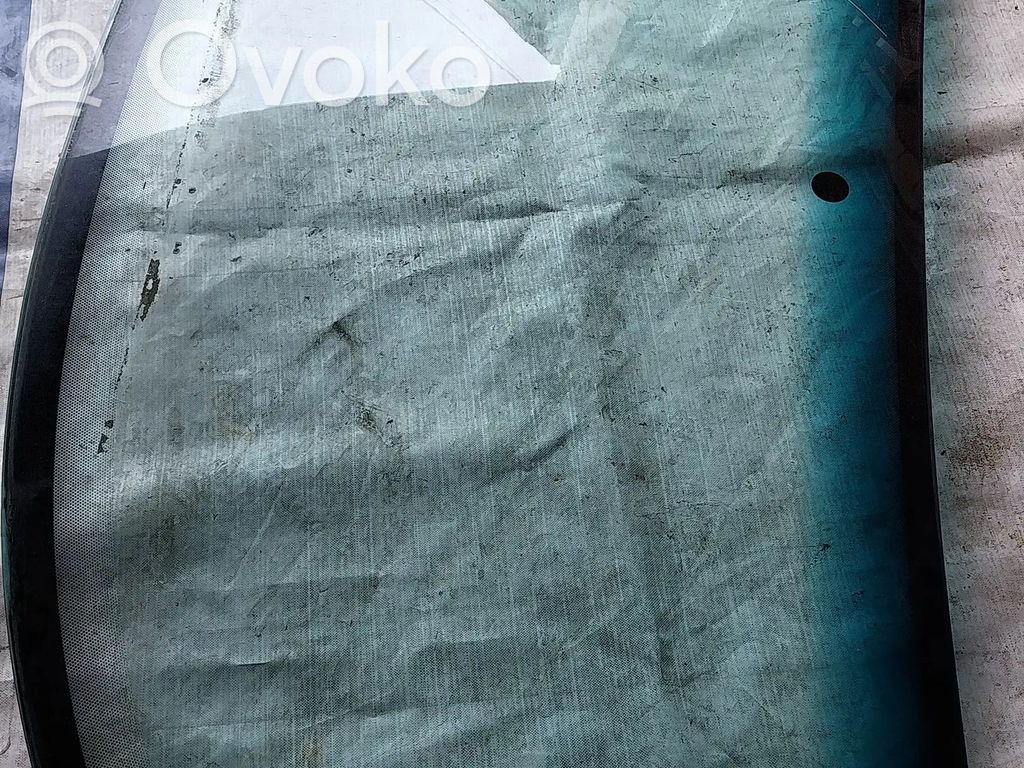 Volkswagen Transporter - Caravelle T4 Front windscreen/windshield window 