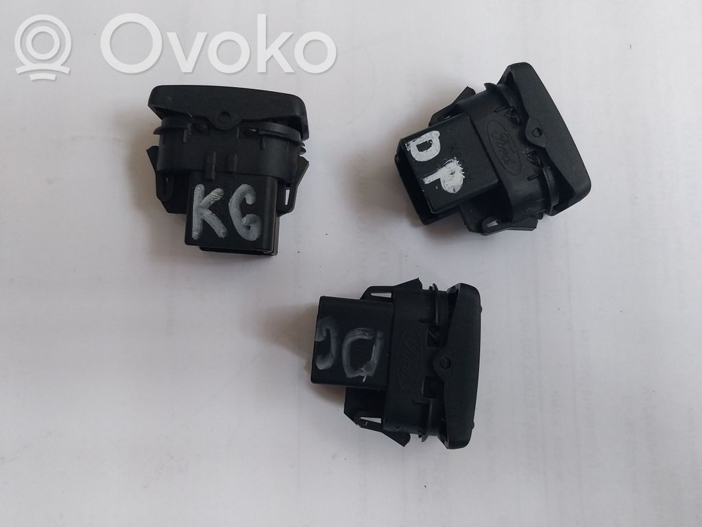 Ford Focus Other switches/knobs/shifts 