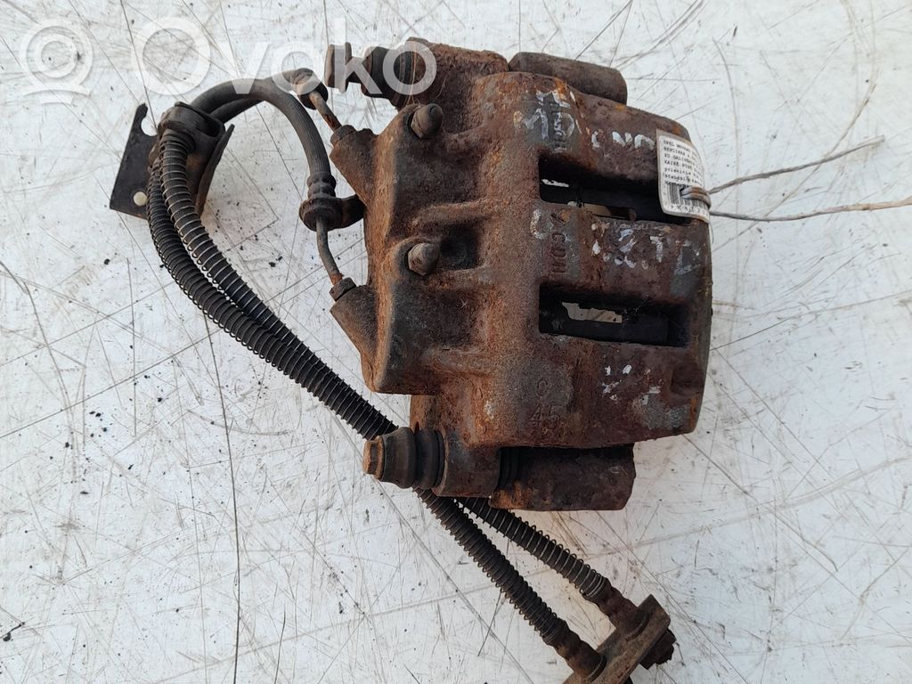 Opel Movano A Etujarrusatula 