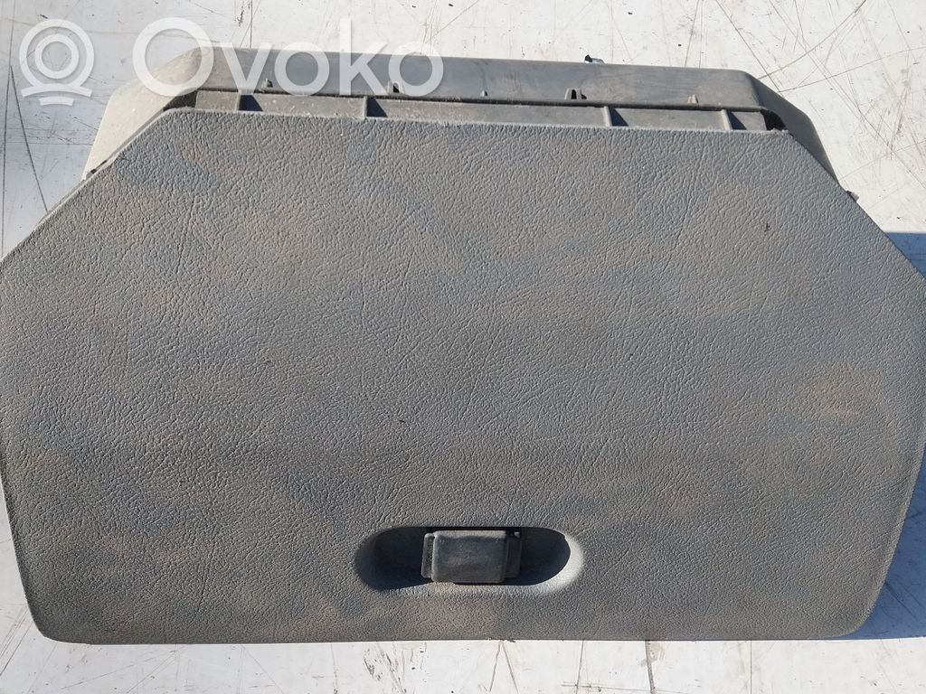 Daiktadėžė   7700351871,7700841117F,1R151A101,R629028