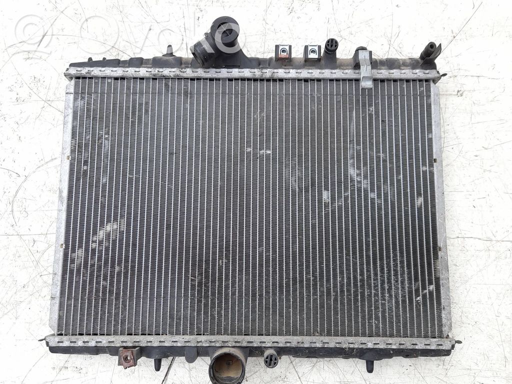 Peugeot 607 Coolant radiator 