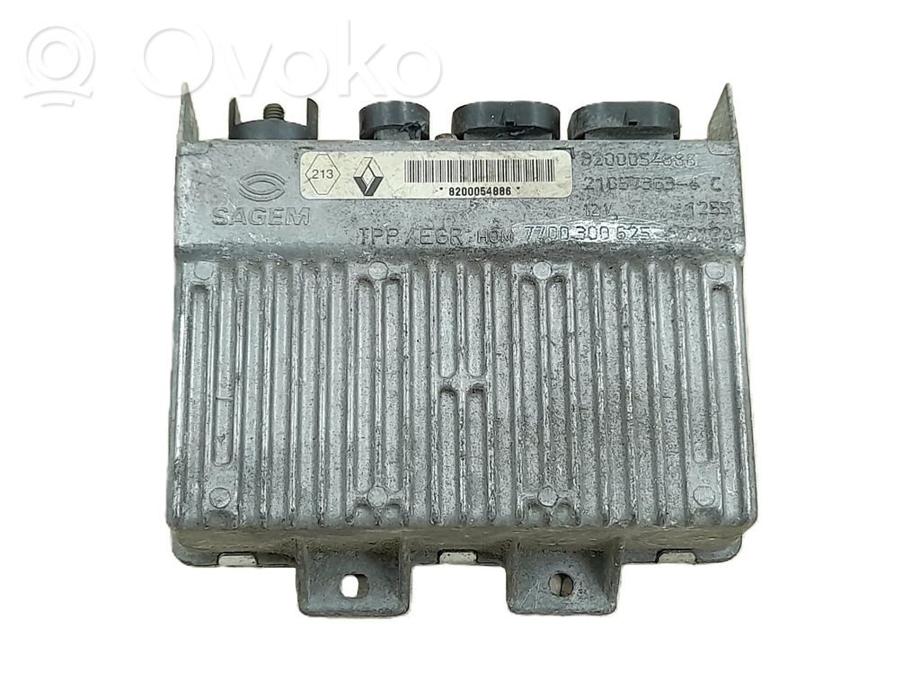 Renault Master II Engine control unit/module 