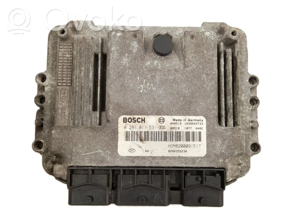 Renault Trafic II (X83) Engine control unit/module 