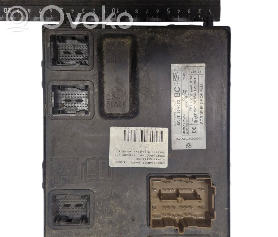 Ford Transit Korin keskiosan ohjainlaite 