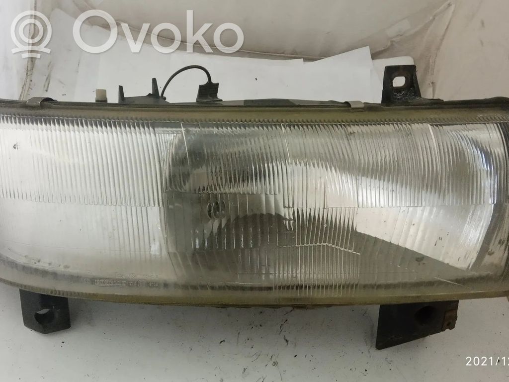 Renault Mascott Phare frontale 