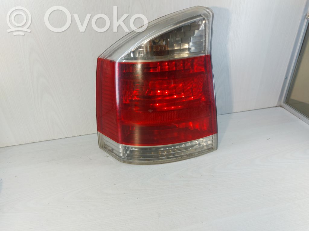 Rear/tail lights