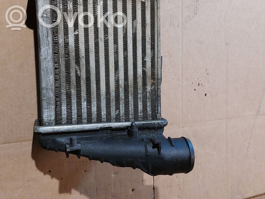 Audi A4 S4 B6 8E 8H Chłodnica powietrza doładowującego / Intercooler 