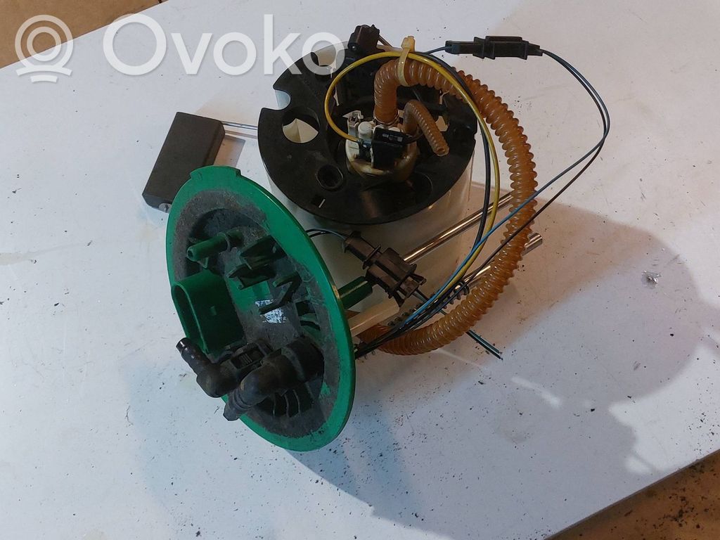 Audi A6 S6 C6 4F Bomba interna de combustible 