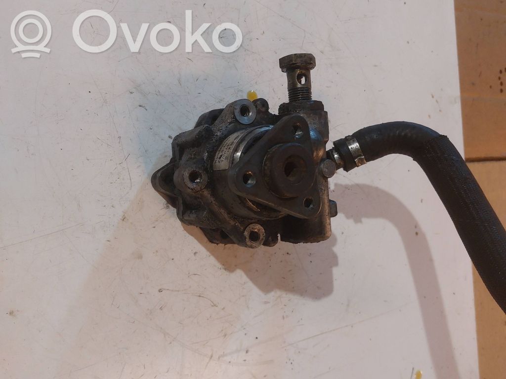 Ohjaustehostimen pumppu   4E0145156B,7692955198