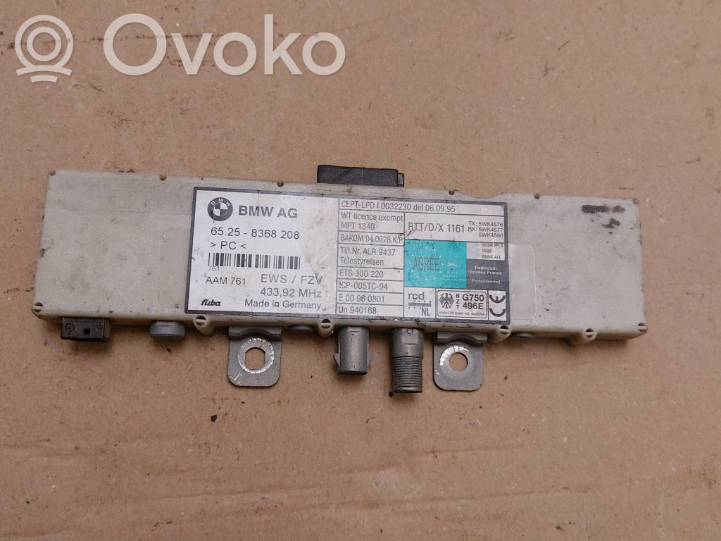 BMW 3 E46 Antenas vadības bloks 
