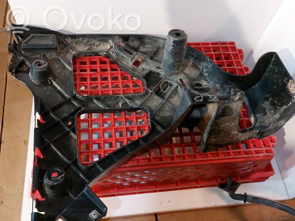BMW X5 E70 Rear bumper mounting bracket 