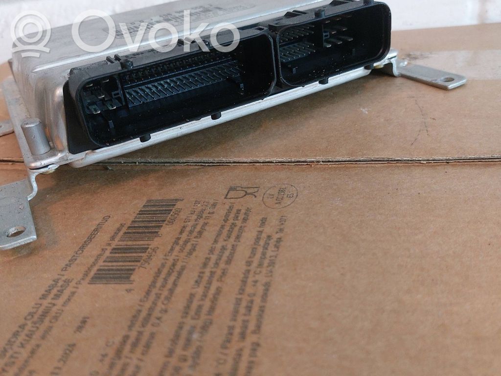 Engine control unit/module ECU   4D0907558J,0261206019