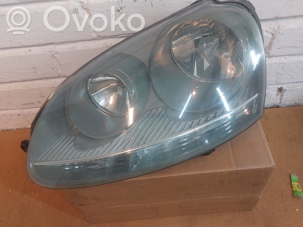 Volkswagen Golf V Lampa przednia 