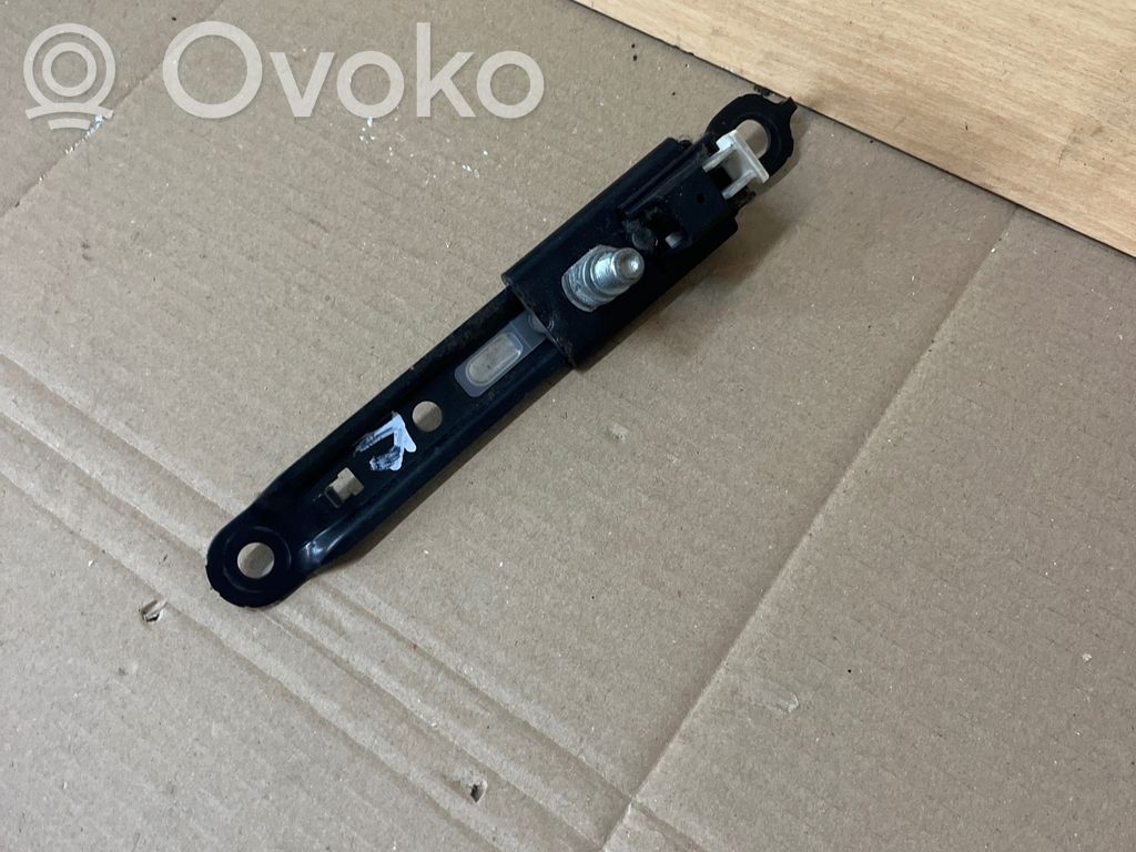 Toyota Corolla E140 E150 Turvavyön säätömoottori 