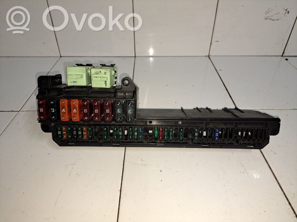 BMW 5 E60 E61 Fuse module 