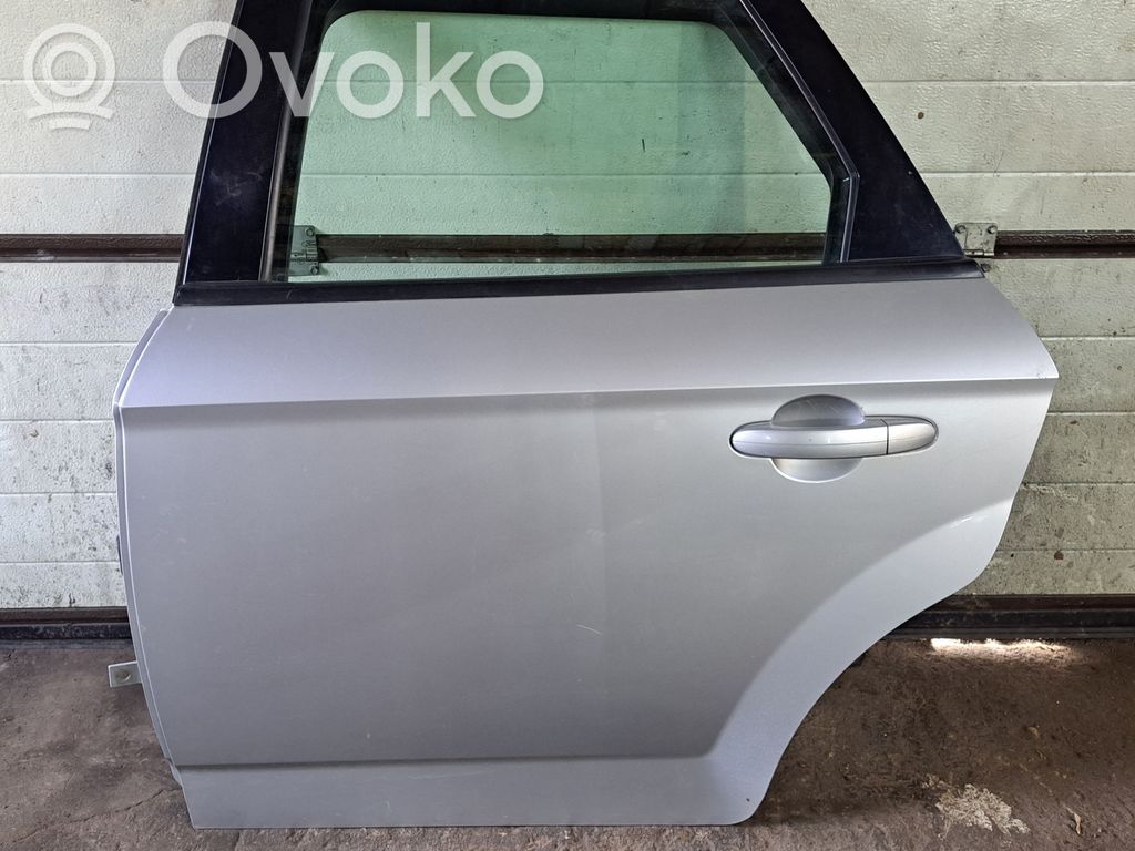 Ford Mondeo MK IV Aizmugurējās durvis 