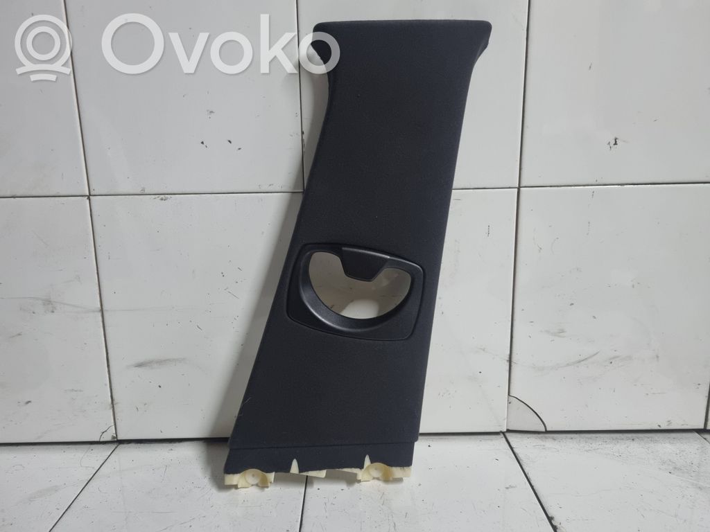 (B) pillar trim (top)   7027088