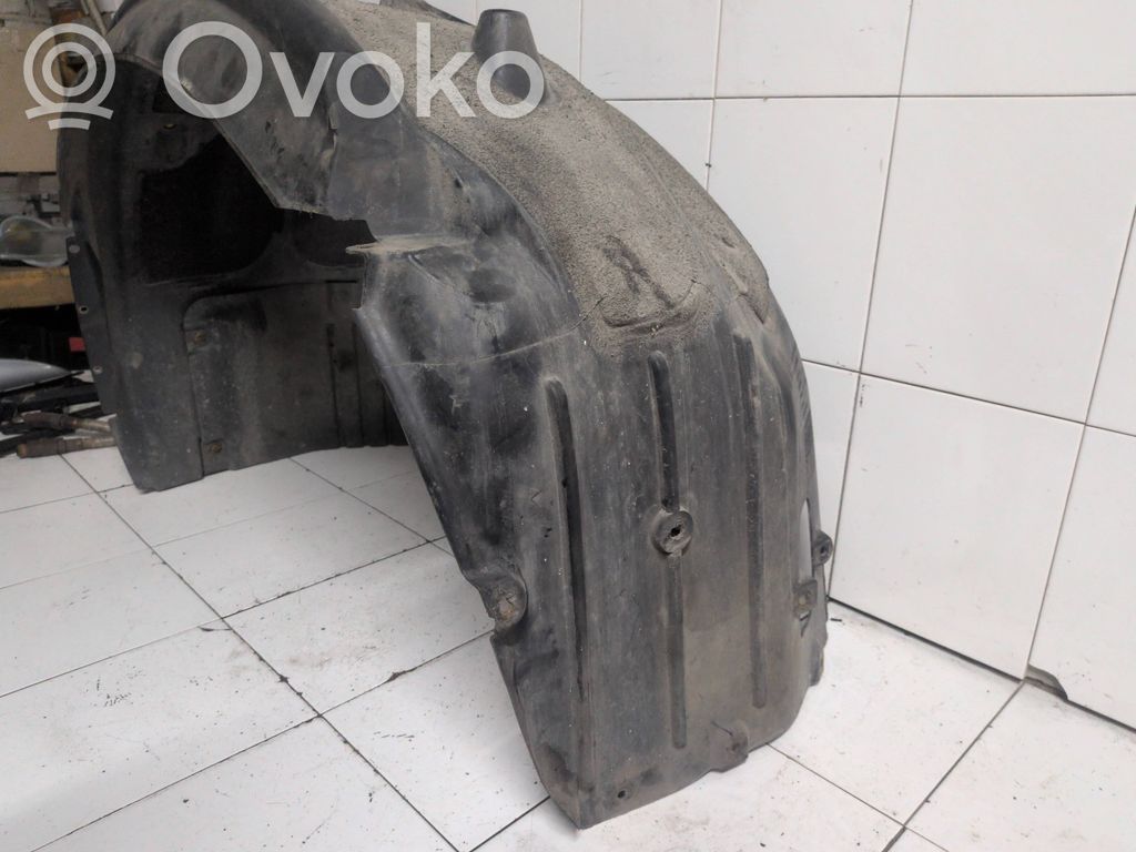 BMW 5 E60 E61 Priekinis posparnis 