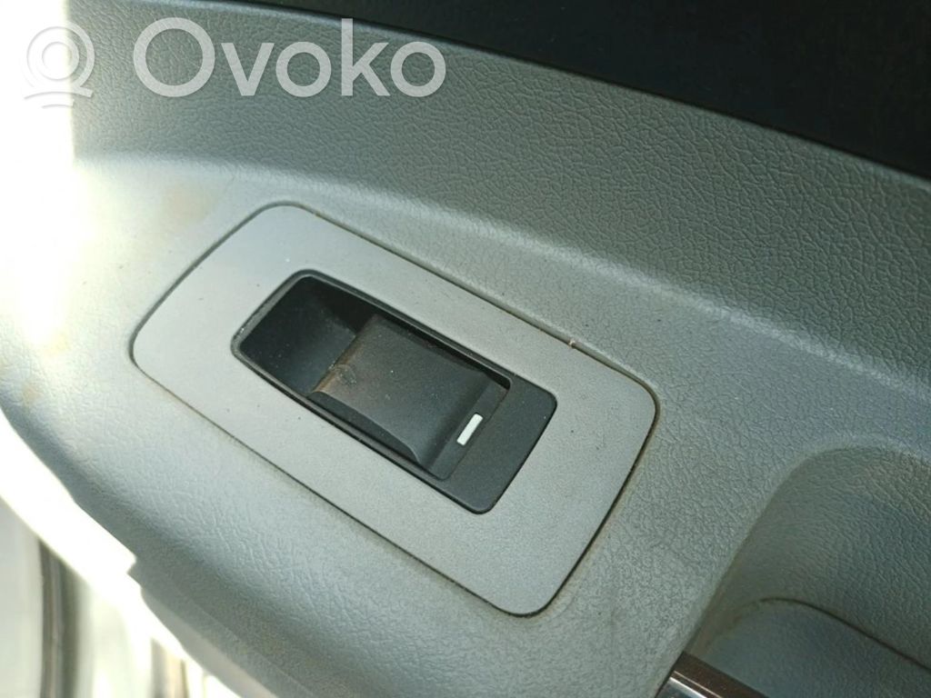 Interruptor del elevalunas eléctrico