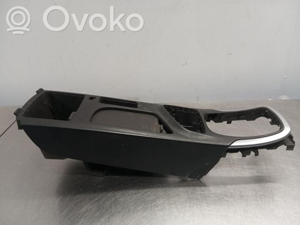 Opel Insignia A Centrālā konsole 