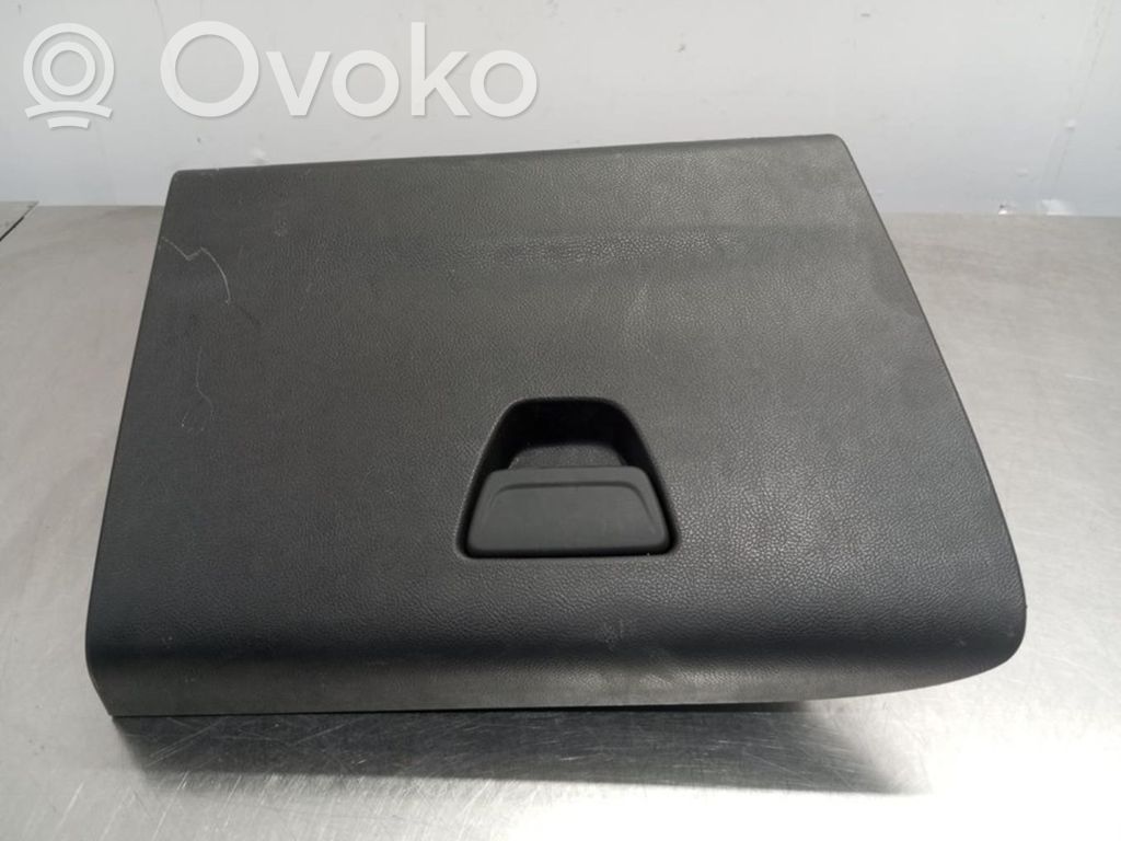 Ford Ka Glove box 