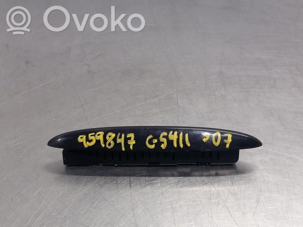 Sensor   A0015421923