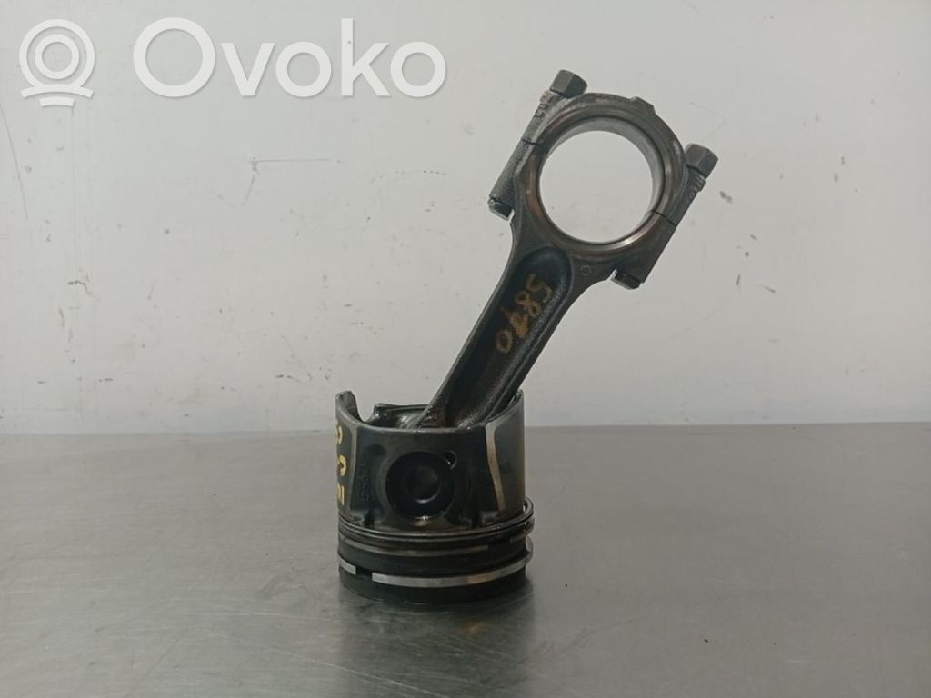 Piston   HS2R1