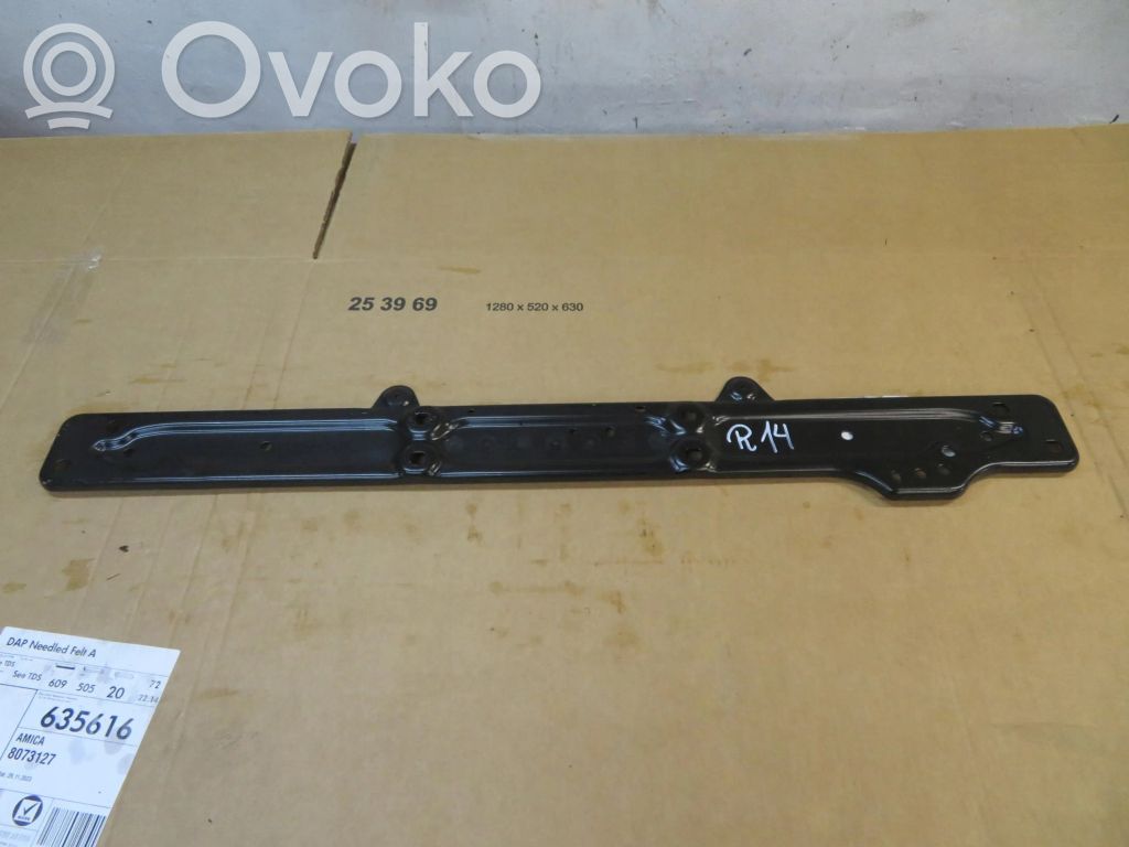 Eje delantero   4K0803145F