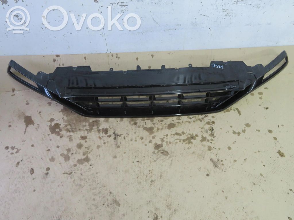 Volvo XC90 Borde del parachoques delantero 