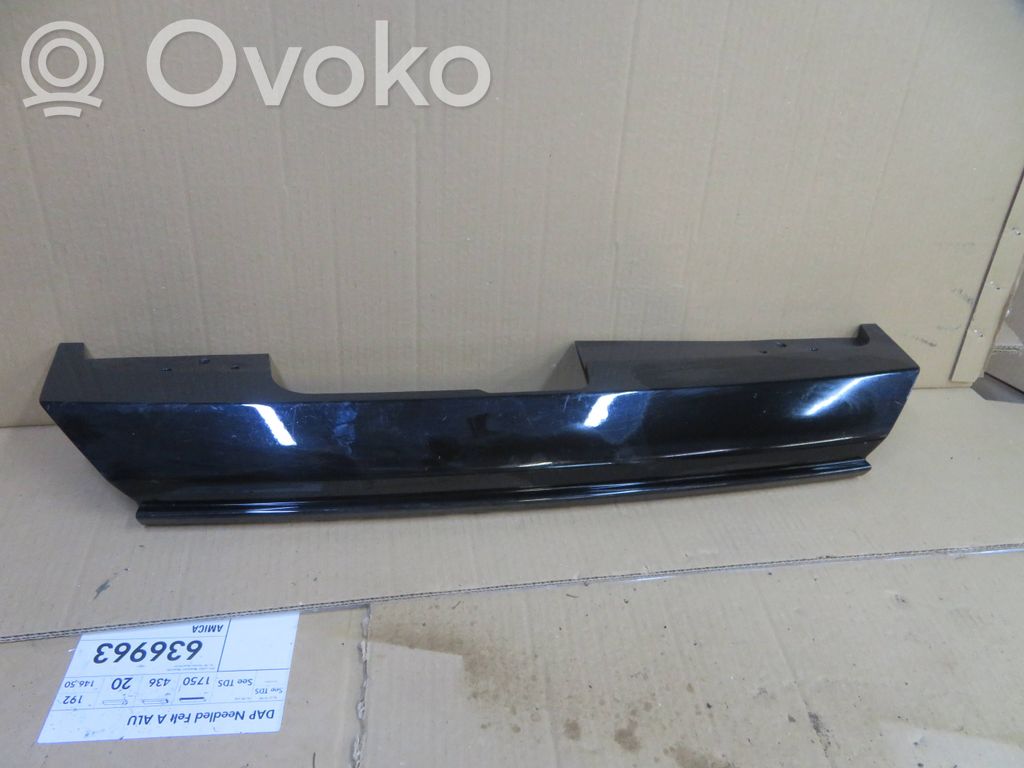 Volvo XC60 Modanatura della barra di rivestimento del paraurti anteriore 