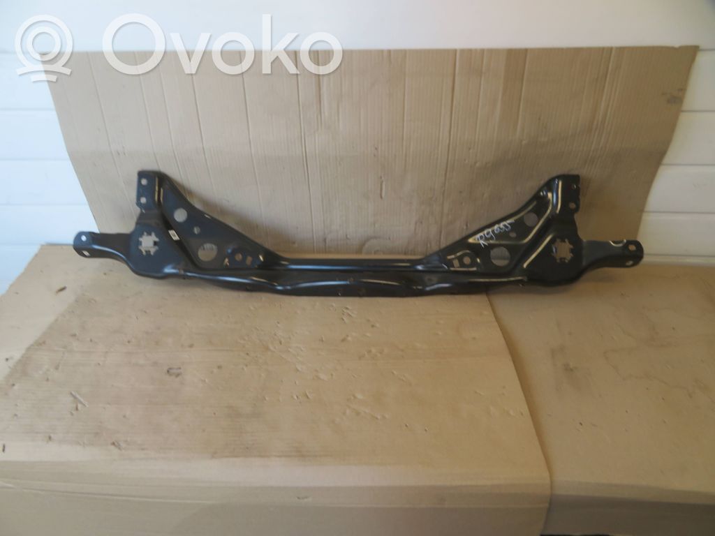 BMW X1 U11 Osłona pasa przedniego 