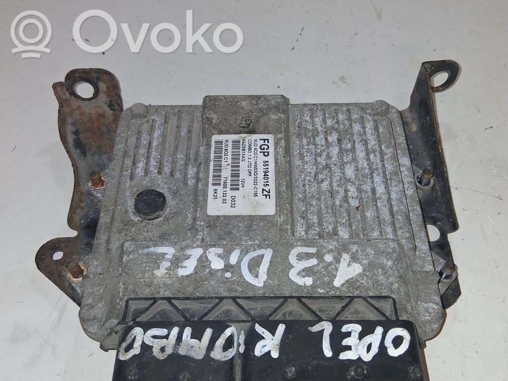 Opel Combo C Engine control unit/module 