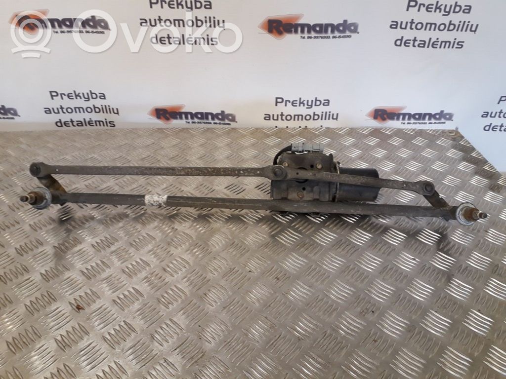 Iveco Daily 30.8 - 9 Front wiper linkage and motor 
