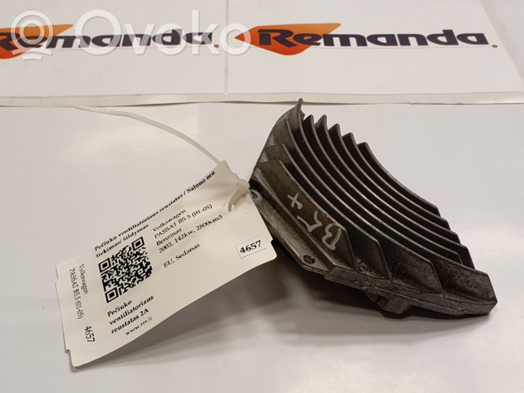 Volkswagen PASSAT B5.5 Rezystor / Opornik dmuchawy nawiewu 