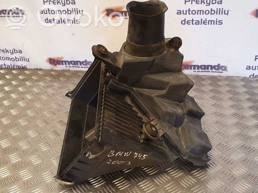 Air filter box   7500548,9876780
