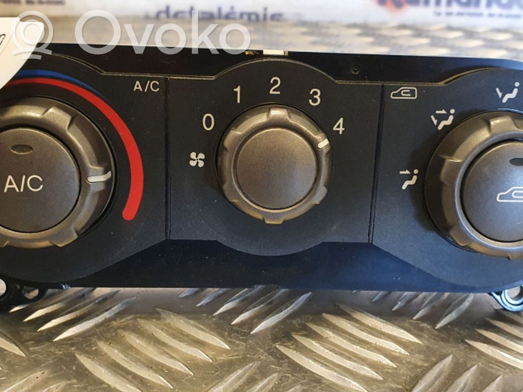 Hyundai Matrix Climate control unit 