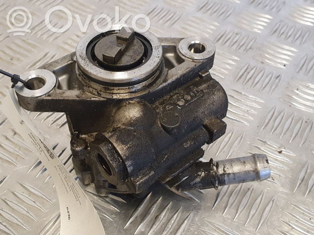 Iveco Daily 5th gen Servopumpe 