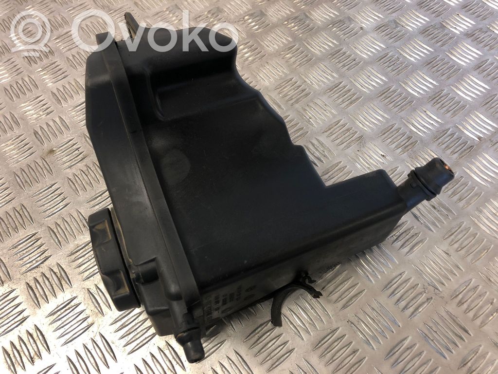 Zbiornik wyrównawczy chłodziwa   1713ZB780029101