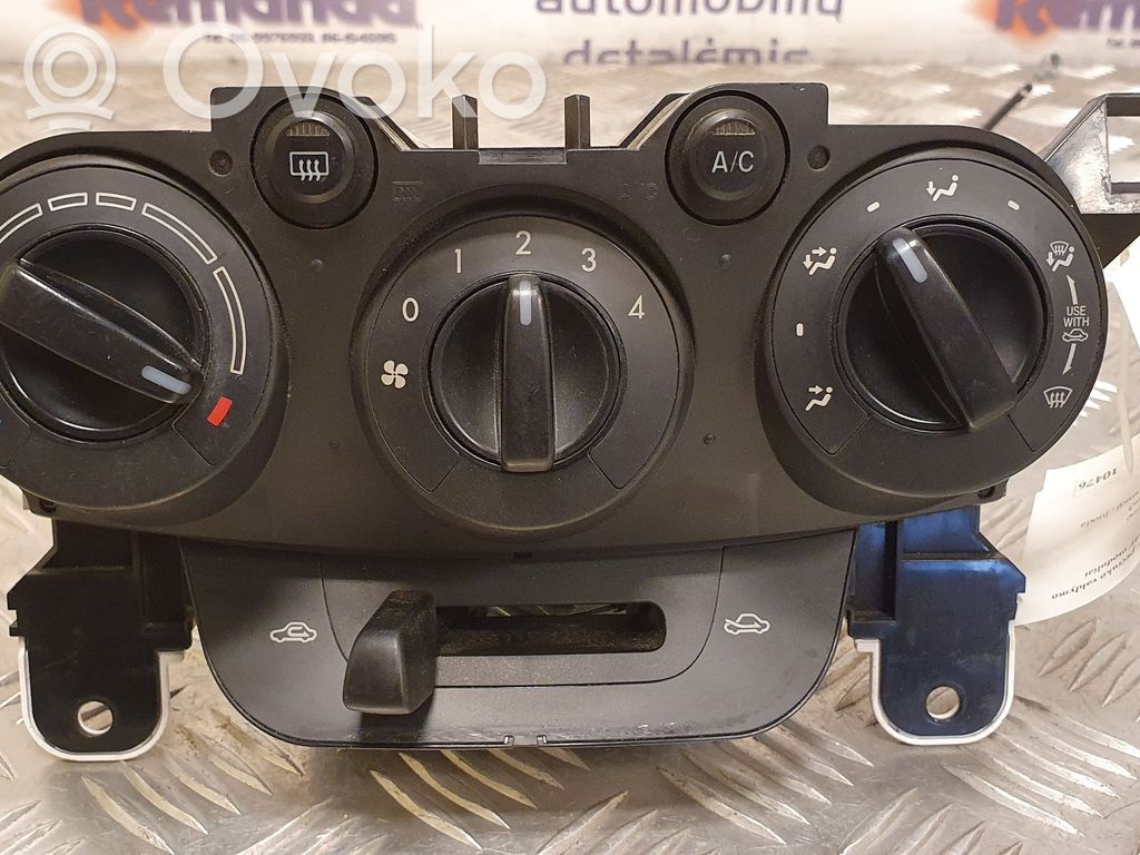 Climate control unit   DF717L14