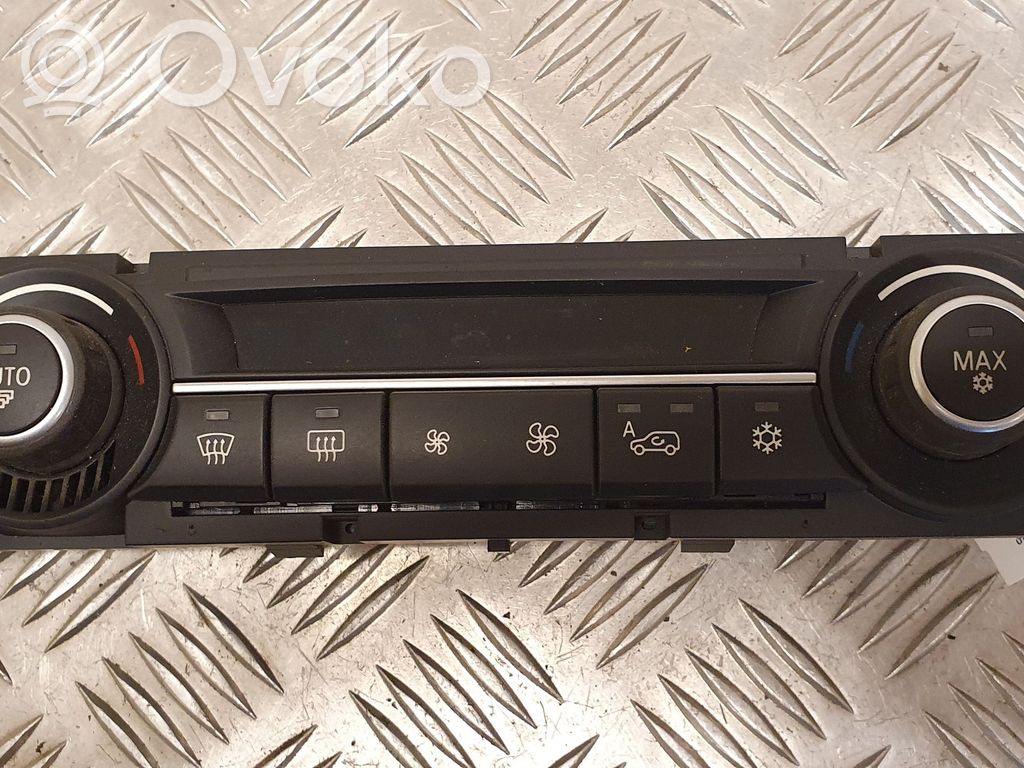 BMW X5 E70 Climate control unit 