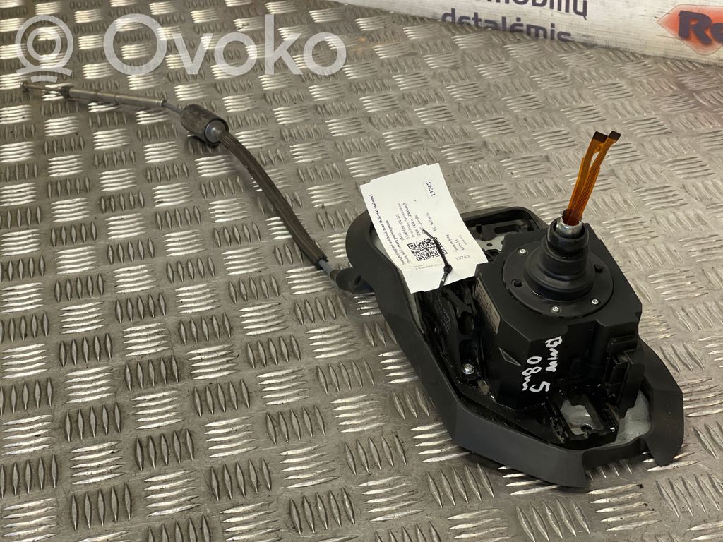 BMW 5 E60 E61 Pavarų perjungimo mechanizmas (kulisa) 