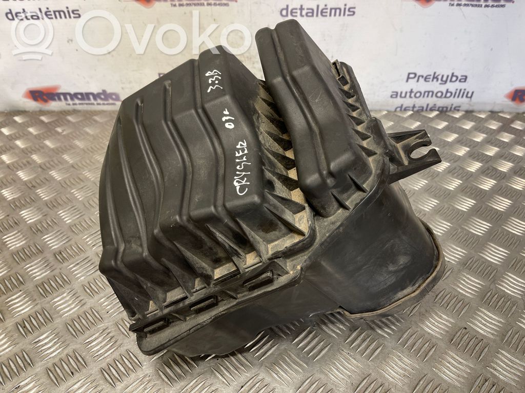 Chrysler Voyager Air filter box 