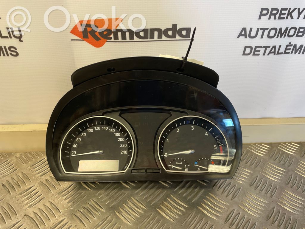 BMW X3 E83 Speedometer (instrument cluster) 