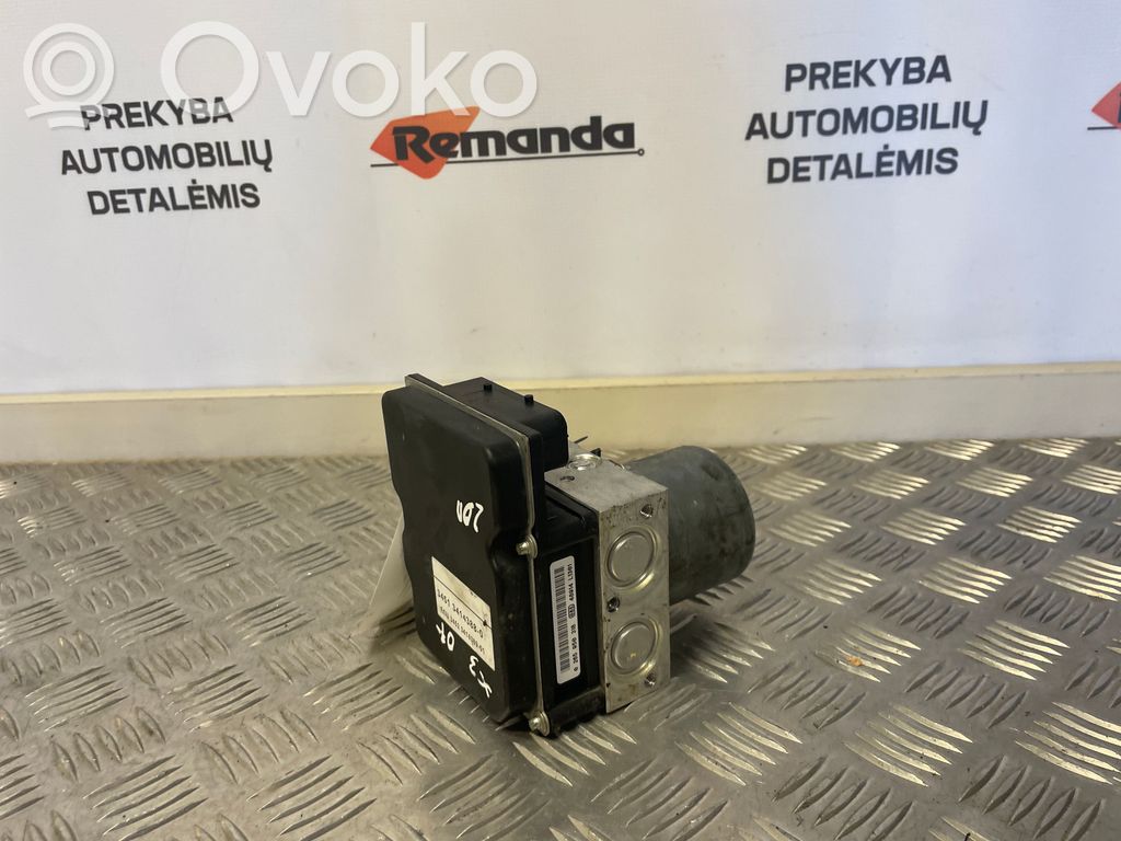 BMW X3 E83 ABS Pump 