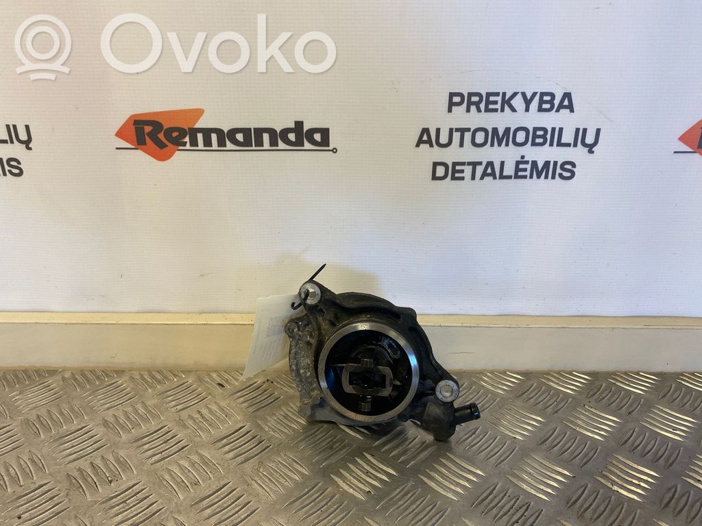 Vakuumo pompa   700437010