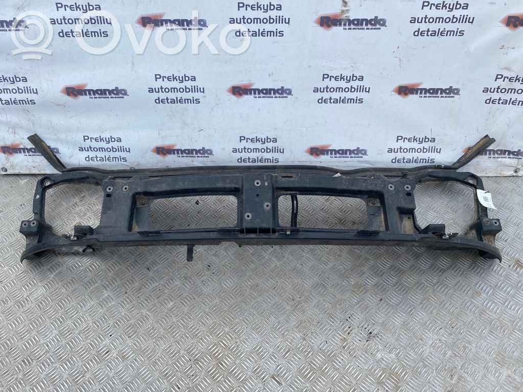 Opel Vivaro Radiatorių panelė 