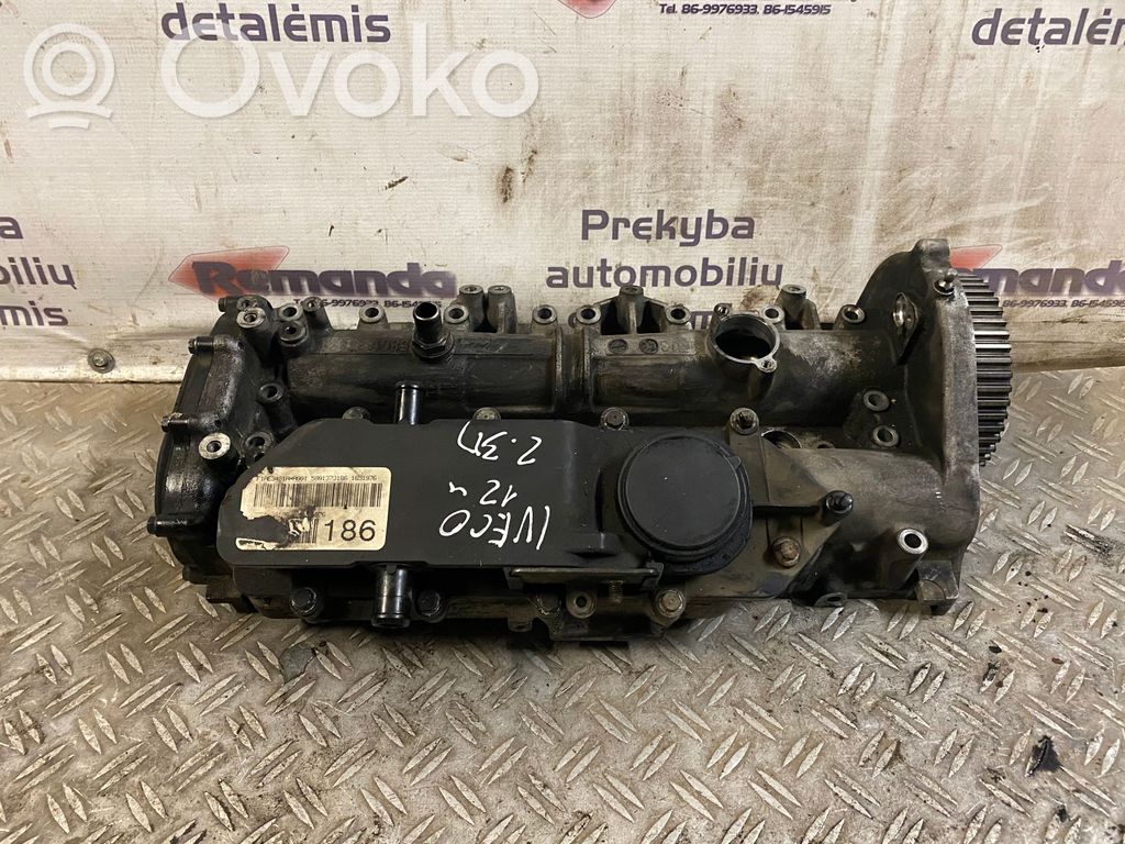 Iveco Daily 5th gen Tapa de balancines 