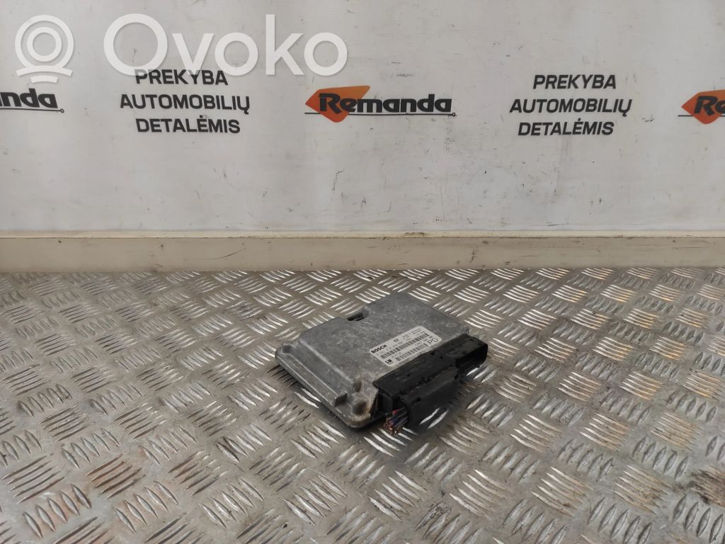Engine control unit/module   24417169,28SA4802,0281010268